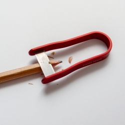 Caran d´Ache Pencil peeler - řezák na tužky a pastely