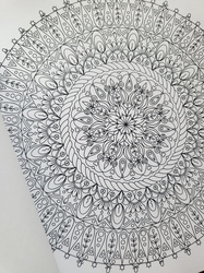 Amazing mandala - Creatief kleuren voor volwassenen - mandaly