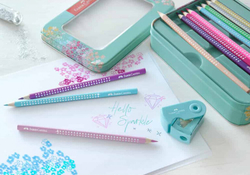 Faber-Castell SPARKLE - třpytivé pastelky Grip v designové krabičce - sada 21 kusů