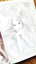 Fairies in a Garden Full of Flowers - Rosa (Kim So-eun) - JAPONSKO