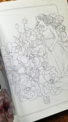 Fairies in a Garden Full of Flowers - Rosa (Kim So-eun) - JAPONSKO