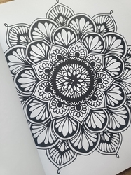 Flower mandala - Creatief kleuren - mandaly