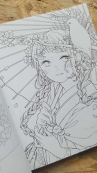 Hanaemi: A coloring book of a pretty girl and beautiful flowers- JAPONSKO