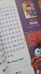Livre compagnon - Les trackers de coloriages mystères Disney - colouring tracker - vybarvovací deník