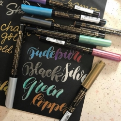Zig Fudebiyori Metallic Brush Pens - metalické markery - sada 8 ks