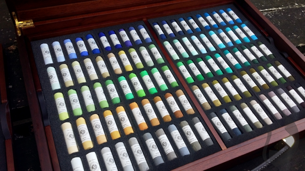 Mungyo Gallery Artist´s Handmade Soft Pastels - ručně dělané extra měkké křídy - 200 ks - v dřevěném kufru